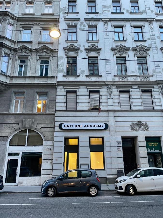 Zentral - Netflix - 2 Stoecke - Arbeitsplatz Apartment Wien Ngoại thất bức ảnh